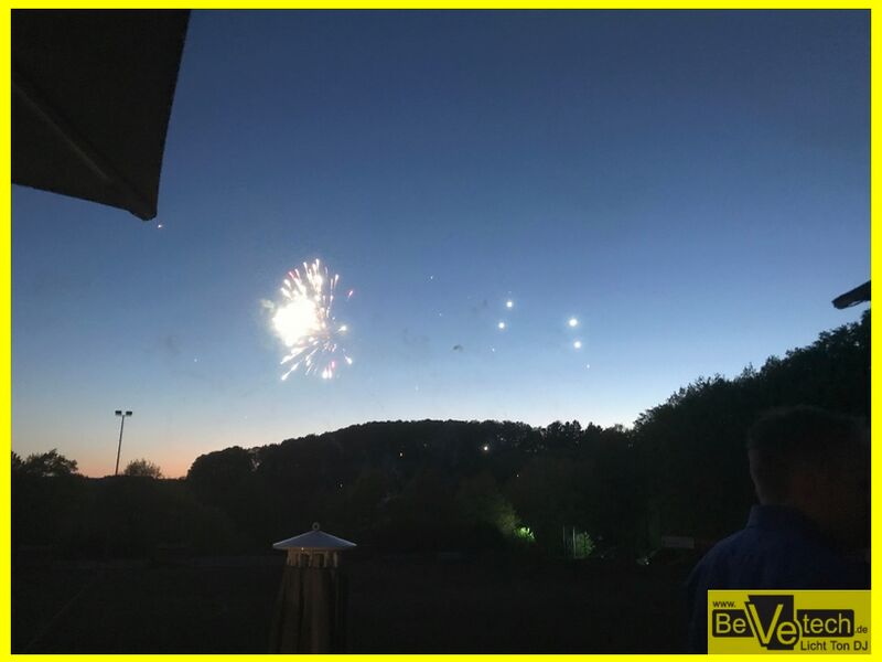2018-05-04._Hochzeitsfeier_Vereinsheim_Fortuna_Freudenberg_08.JPG