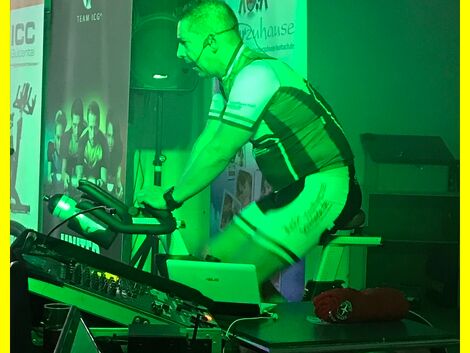 2017-02-17+18_Indoorcycling_Spendenmarathon17.JPG