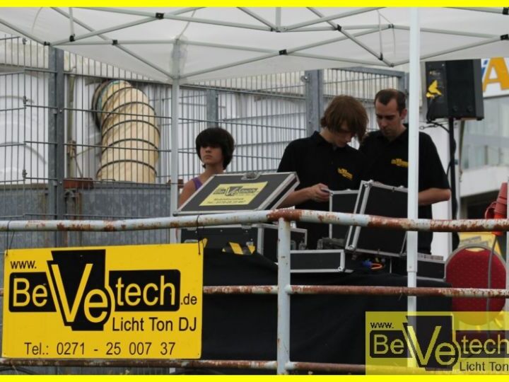Sportfreunde_Siegen_Saisoneroeffnung_mit_BeVetech2.jpg