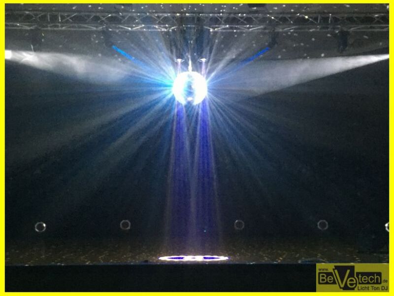 2016-02-20_NGV-Dance-Night_in_der_Georg-Heimann-Halle_in_Netphen25.JPG