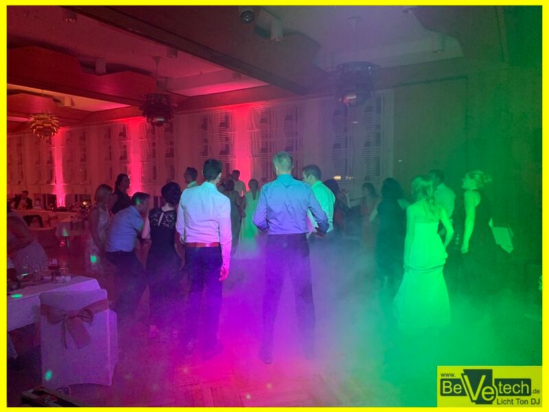 2019_09_14_Hochzeit_im_Haus_der_Siegerländerwirtschaft_in_Siegen_09.JPG