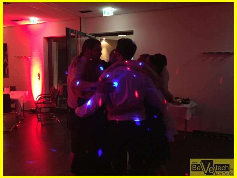 Hochzeit_am_04.07.15_im_Restaurant_Johanneshoehe_in_Siegen91.JPG