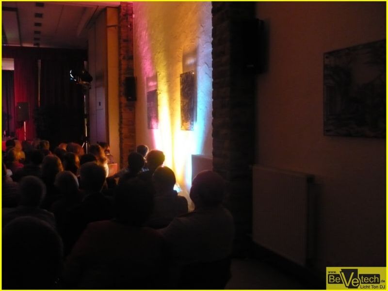 Orientalische_Nacht_zugunsten_Unicef_am_08.10.11_in_der_Festhalle_Wilnsdorf_10.JPG